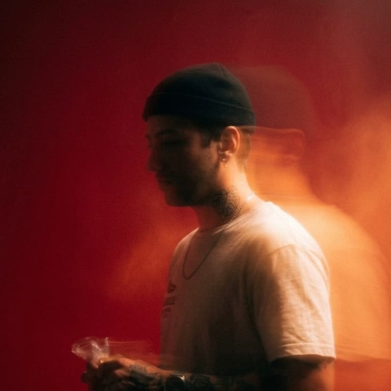 Misea — retrato